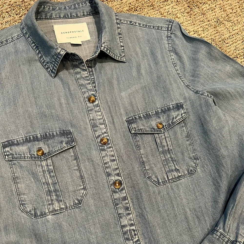 EUC - AEROPOSTALE Blue Chambray Button-down Long-sleeve Shirt in Size LARGE - Picture 3 of 9